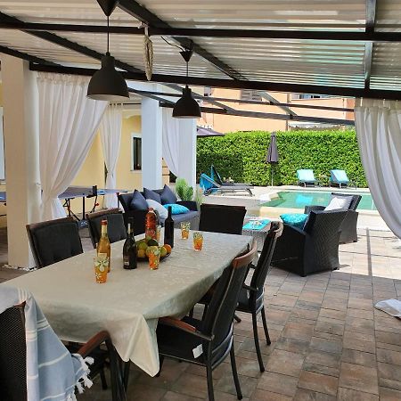 רוביני Apartmens Alenka מראה חיצוני תמונה