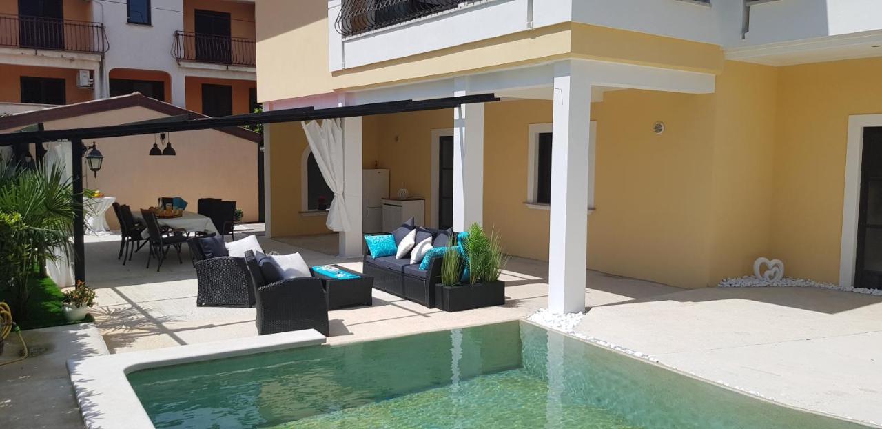 רוביני Apartmens Alenka מראה חיצוני תמונה