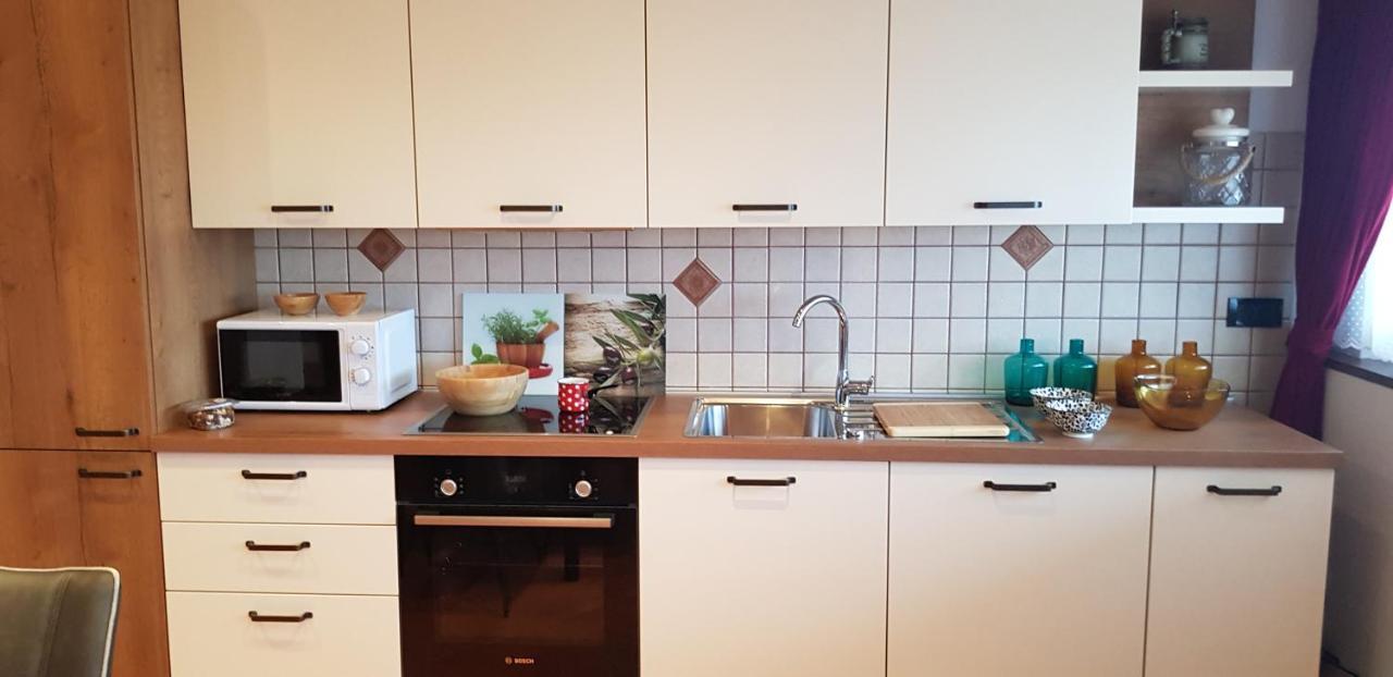 רוביני Apartmens Alenka מראה חיצוני תמונה